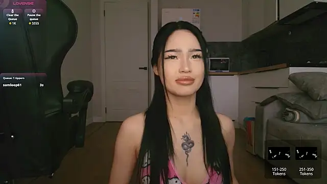 Snapshot of jjasleen0 chatting on 02-05-26, 03:35 jjasleen0 online show from 02-05-26, 03:35