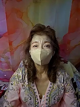 Snapshot of URAN429 chatting on 02-18-26, 05:49 URAN429 online show from 02-18-26, 05:49