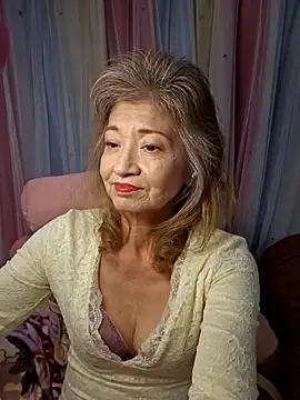 Snapshot of URAN429 chatting on 02-07-26, 07:55 URAN429 online show from 02-07-26, 07:55