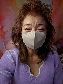 Snapshot of URAN429 chatting on 02-13-26, 03:50 URAN429 online show from 02-13-26, 03:50