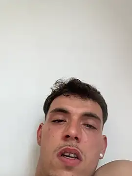 manu156789 online show from 07-18-26, 02:36