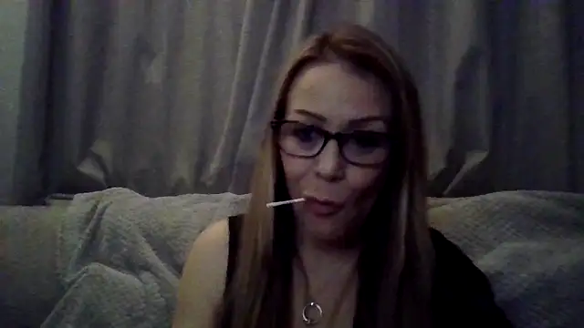 Snapshot of Majestic-Maya chatting on 02-21-26, 11:18 Majestic-Maya online show from 02-21-26, 11:18