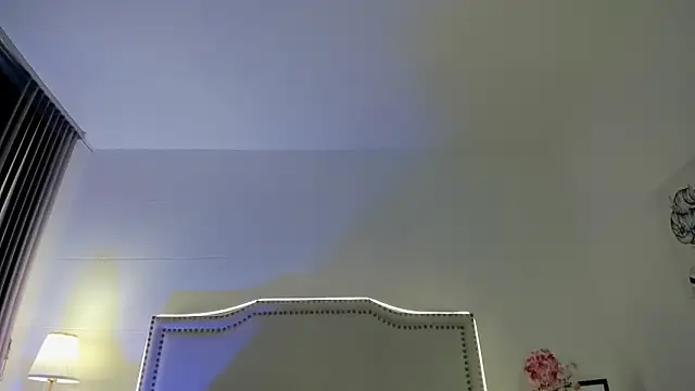 nia-malkova online show from 04-24-26, 09:00