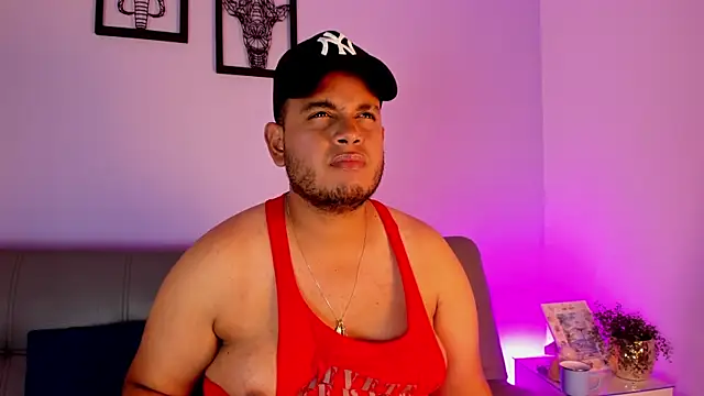 Snapshot of jay_kross1 chatting on 02-06-26, 08:27 jay kross1 online show from 02-06-26, 08:27