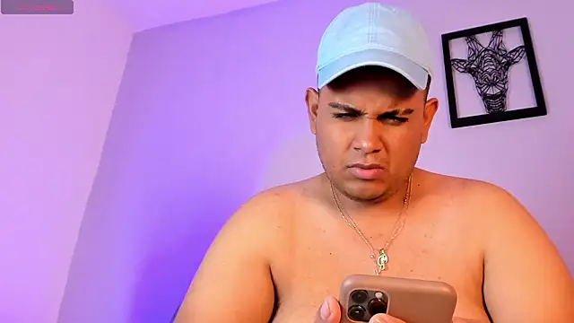 Snapshot of jay_kross1 chatting on 03-02-26, 01:39 jay kross1 online show from 03-02-26, 01:39