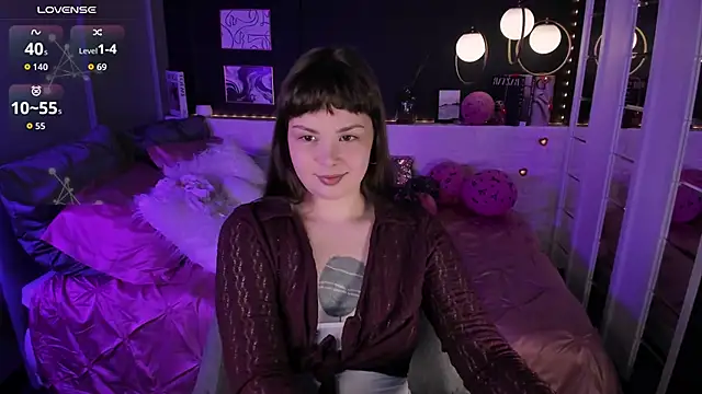 Snapshot of Maykinkya chatting on 02-19-26, 02:14 Maykinkya online show from 02-19-26, 02:14