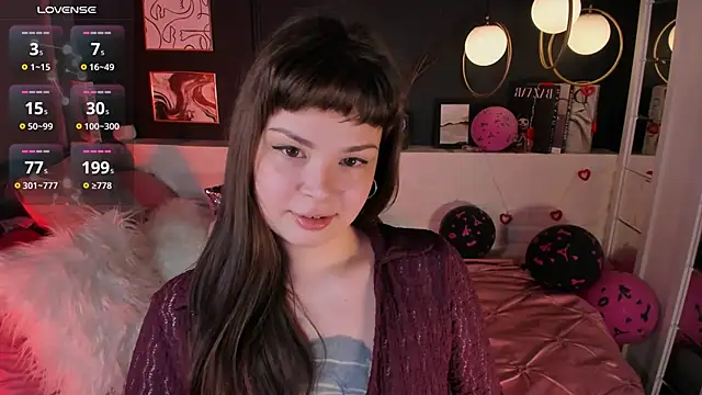 Snapshot of Maykinkya chatting on 02-18-26, 02:24 Maykinkya online show from 02-18-26, 02:24