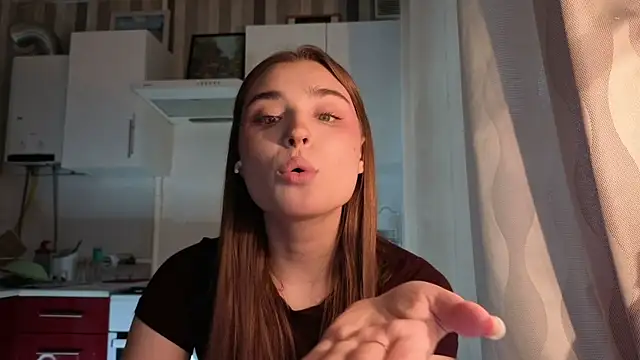 LissaBliss online show from 05-07-26, 02:09