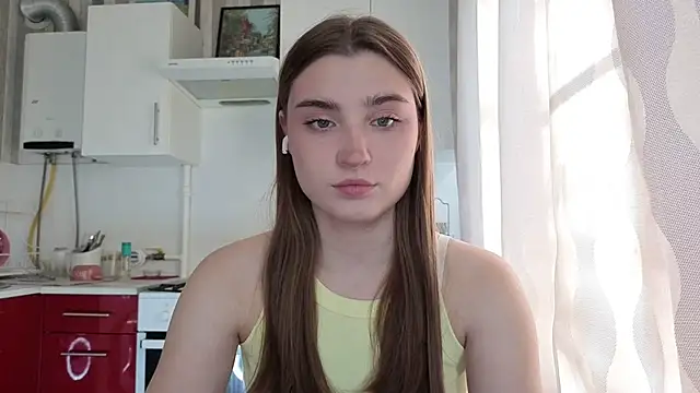 LissaBliss online show from 05-05-26, 01:58