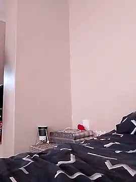 Snapshot of sexykajol2001 chatting on 02-15-26, 01:32 sexykajol2001 online show from 02-15-26, 01:32