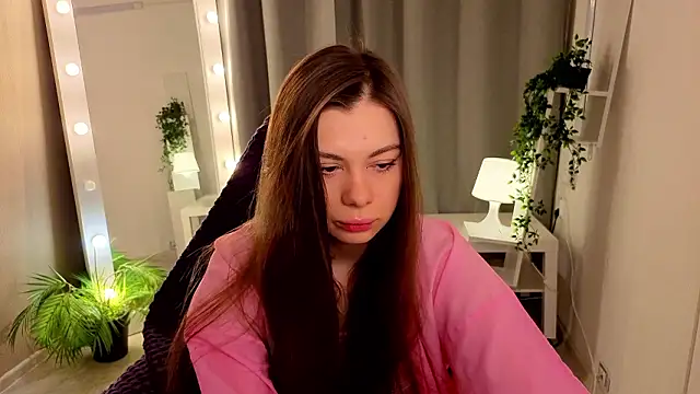 SiennaSayss online show from 02-20-26, 05:37