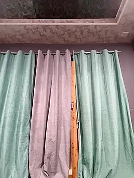 newtube0 online show from 02-02-26, 02:27