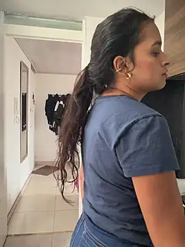 LunaHeat online show from 03-06-26, 03:07