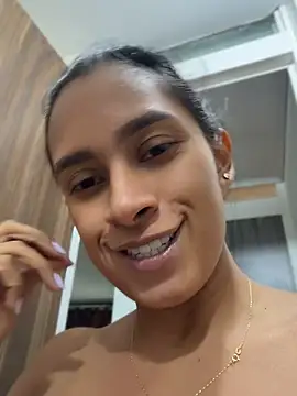 Snapshot of LunaHeat chatting on 06-26-26, 03:12 LunaHeat online show from 06-26-26, 03:12