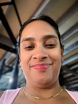 LunaHeat online show from 02-26-26, 03:01