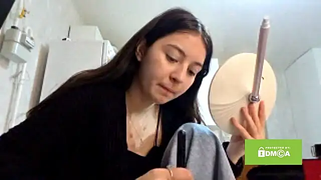 Snapshot of ZyntraLoom chatting on 02-16-26, 12:59 ZyntraLoom online show from 02-16-26, 12:59