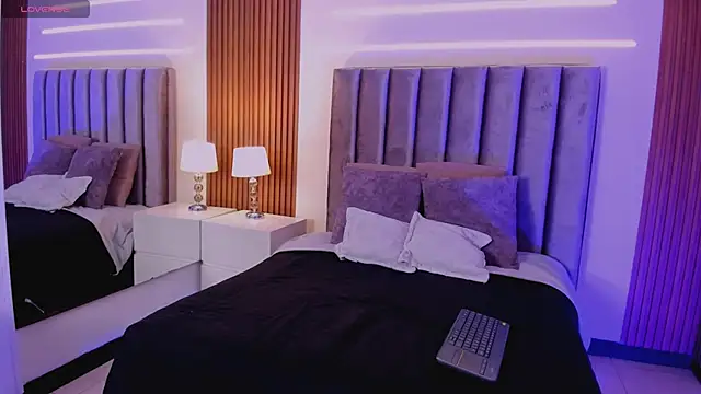 LilyHartt online show from 04-04-26, 12:12