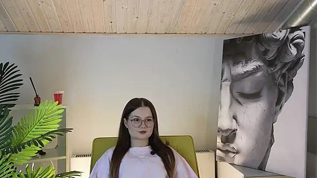 Snapshot of ThedaAlvarran chatting on 02-01-26, 02:59 ThedaAlvarran online show from 02-01-26, 02:59