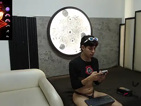 Philipp-Jones online show from 02-20-26, 12:18