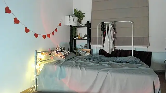 AuraShift online show from 03-21-26, 10:24