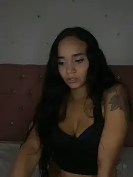 Maria x Alejandra online show from 05-03-26, 03:11
