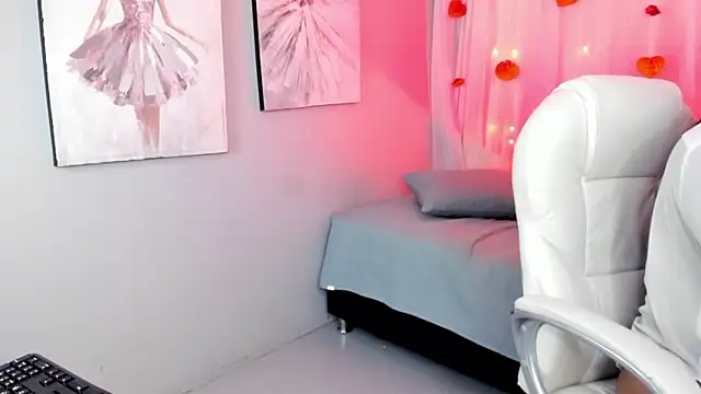 blush bloom online show from 02-07-26, 09:12