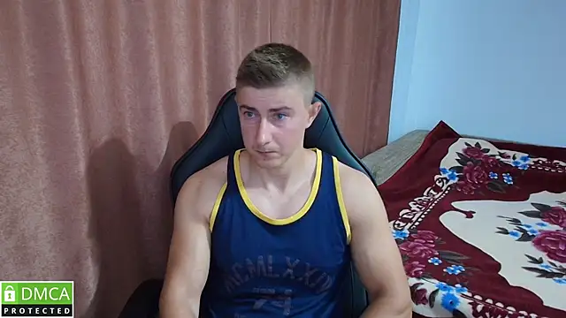Snapshot of TodMusclePower9 chatting on 05-25-26, 05:29 TodMusclePower9 online show from 05-25-26, 05:29