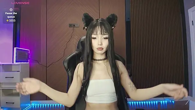 dionlee9 online show from 03-04-26, 12:18