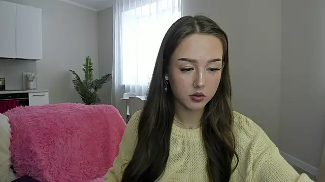 G0od girl online show from 02-07-26, 08:33