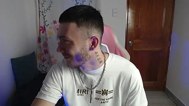 Ariana Esteban07 online show from 02-21-26, 10:39