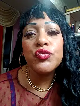 Snapshot of SabrinaColin chatting on 02-28-26, 01:38 SabrinaColin online show from 02-28-26, 01:38