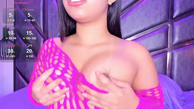 NicollJabocs online show from 05-11-26, 02:57