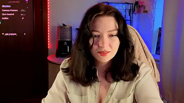 Doll lira online show from 02-11-26, 02:28