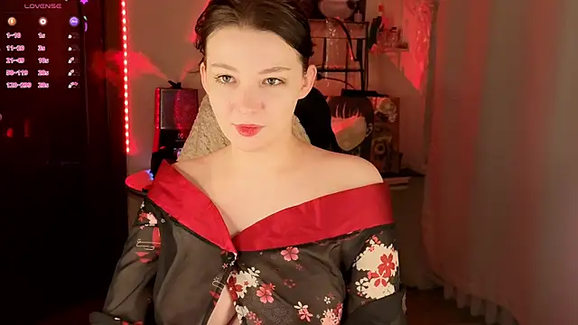 Doll lira online show from 02-24-26, 08:31