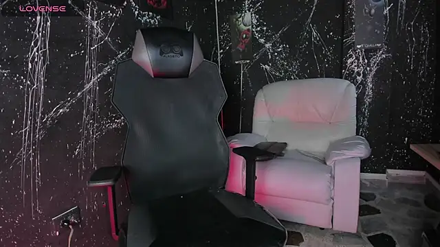 SalvatoreBenford online show from 02-25-26, 08:08