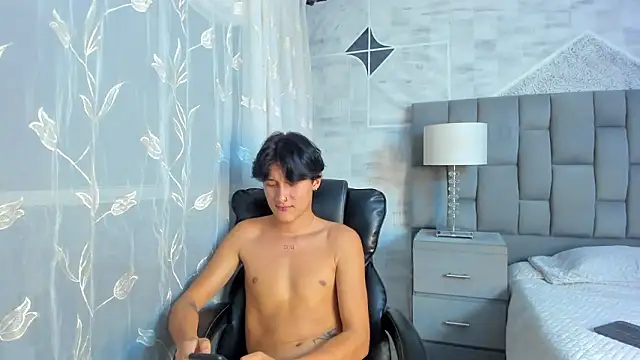 SalvatoreBenford online show from 02-03-26, 06:22