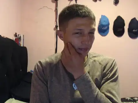 Snapshot of Cronos_Hot_8 chatting on 02-09-26, 07:50 Cronos Hot 8 online show from 02-09-26, 07:50