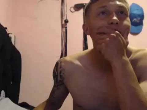 Snapshot of Cronos_Hot_8 chatting on 01-31-26, 08:51 Cronos Hot 8 online show from 01-31-26, 08:51