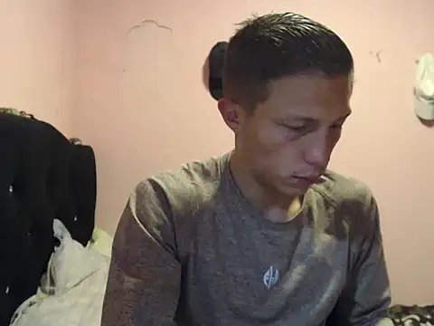 Snapshot of Cronos_Hot_8 chatting on 02-19-26, 10:56 Cronos Hot 8 online show from 02-19-26, 10:56