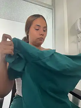 Snapshot of Noa_Harper- chatting on 02-28-26, 09:14 Noa Harper- online show from 02-28-26, 09:14