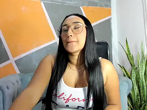 Snapshot of camila_wood chatting on 02-01-26, 11:14 camila wood online show from 02-01-26, 11:14