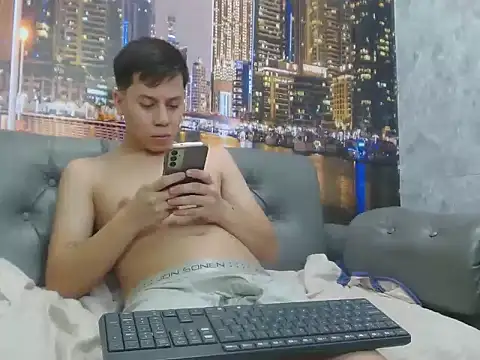 santiago xxxcol online show from 03-27-26, 11:27