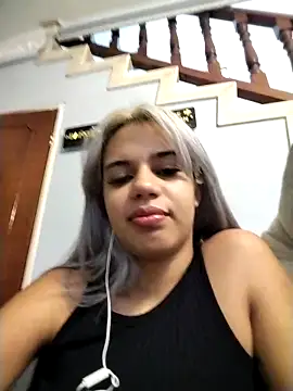 Snapshot of AlanaHouston chatting on 02-28-26, 12:27 AlanaHouston online show from 02-28-26, 12:27