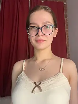 Snapshot of MyKittySayMeow chatting on 03-01-26, 08:20 MyKittySayMeow online show from 03-01-26, 08:20