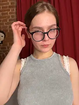 Snapshot of MyKittySayMeow chatting on 03-04-26, 08:49 MyKittySayMeow online show from 03-04-26, 08:49