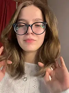 Snapshot of MyKittySayMeow chatting on 02-25-26, 08:41 MyKittySayMeow online show from 02-25-26, 08:41