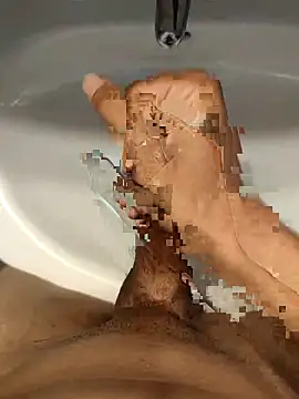 marcooo22annni online show from 04-08-26, 01:01