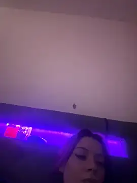 Snapshot of SofieKayla chatting on 02-04-26, 09:10 SofieKayla online show from 02-04-26, 09:10