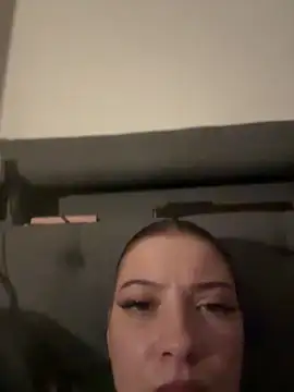 Snapshot of SofieKayla chatting on 02-07-26, 07:11 SofieKayla online show from 02-07-26, 07:11