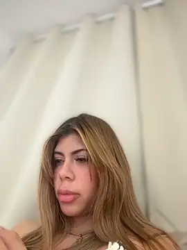 Snapshot of abyyhills chatting on 02-10-26, 04:44 abyyhills online show from 02-10-26, 04:44